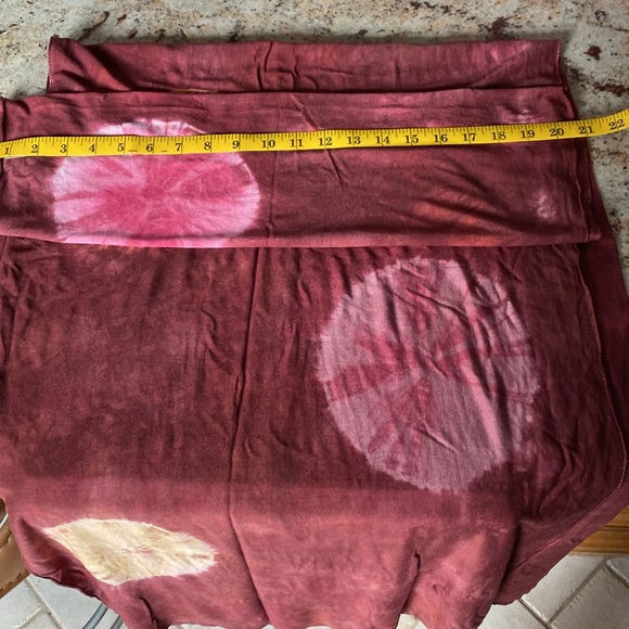 BNWOT Tie-Dye Scarf - Burgundy and Orange - Picture 4 of 6